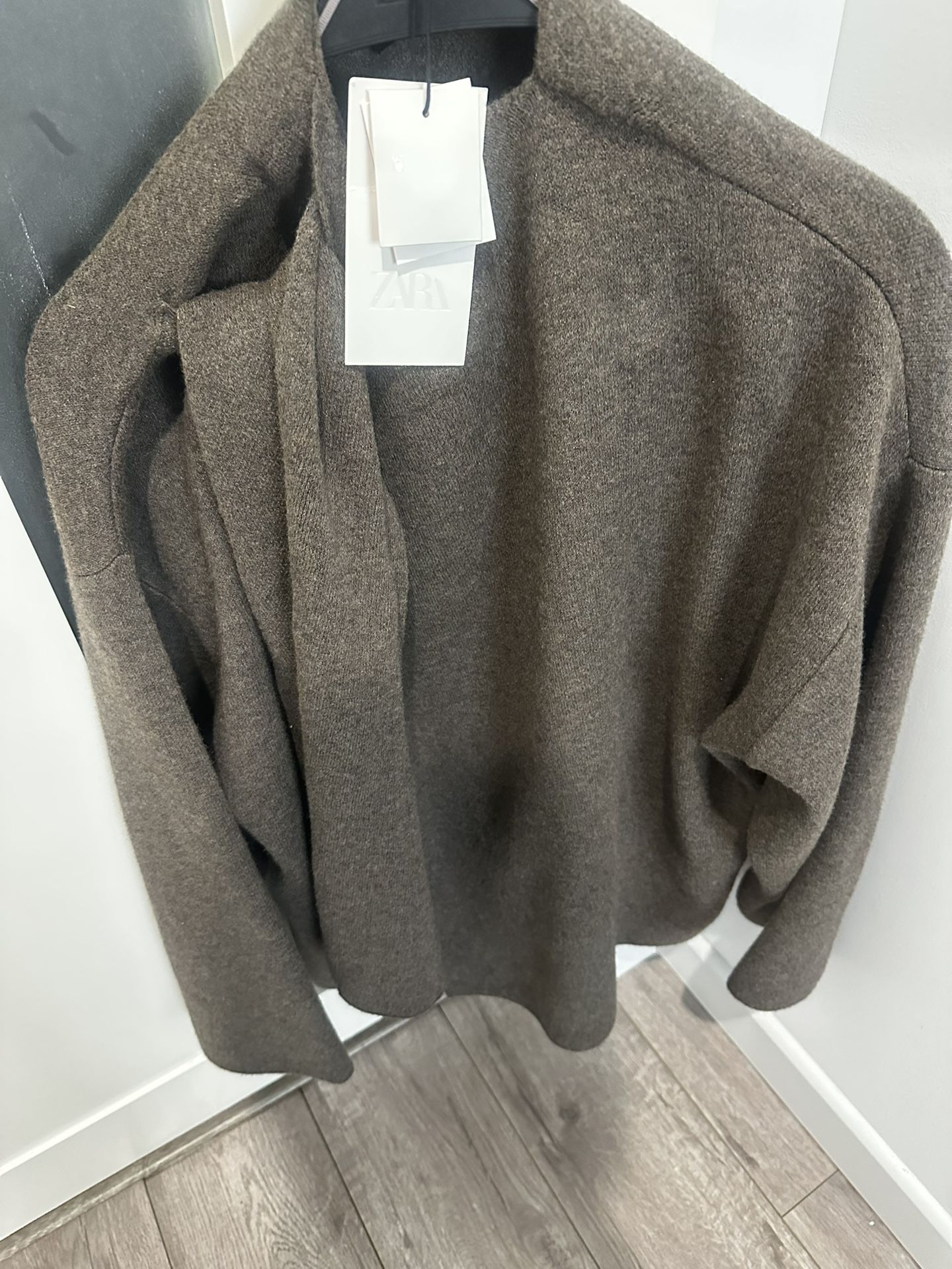 Zara Shawl Collar Knit Cape