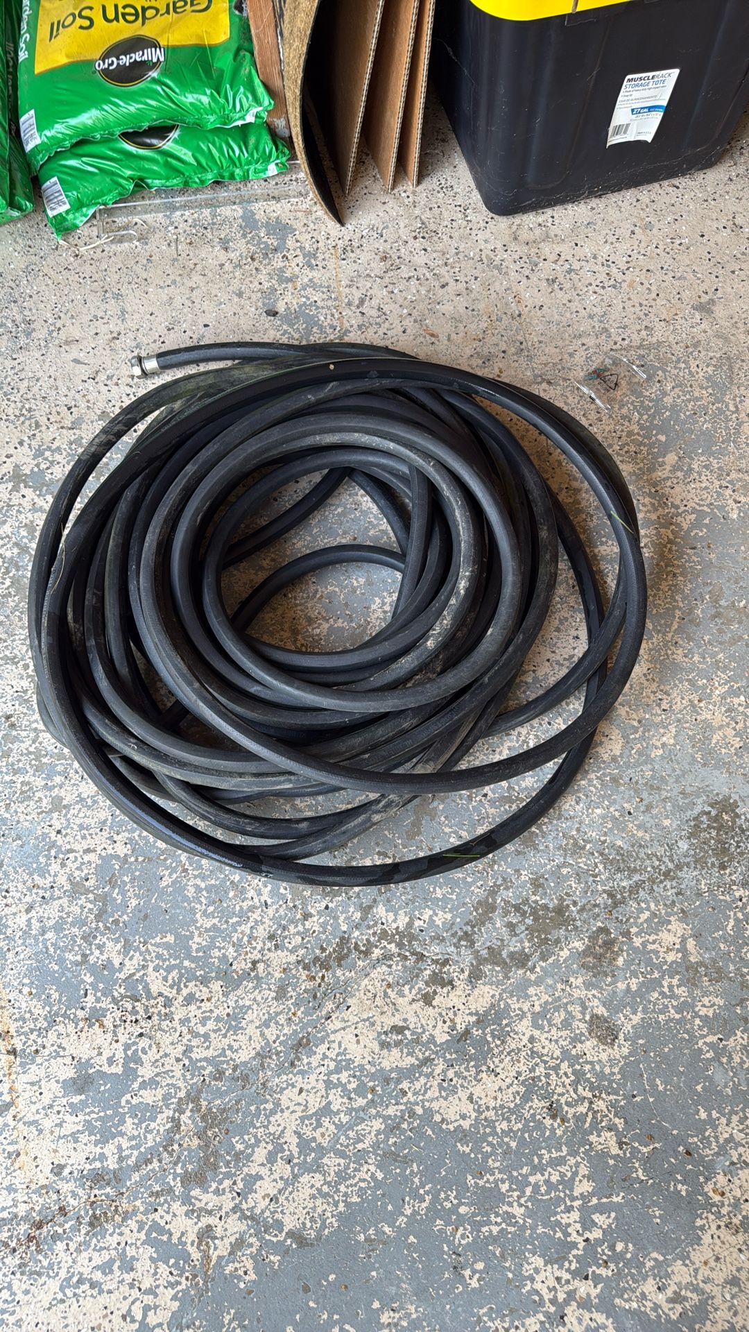 Garden Hose 100’ Heavy Duty