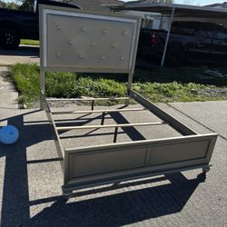 Gorgeous Queen Size Bed Frame Only 