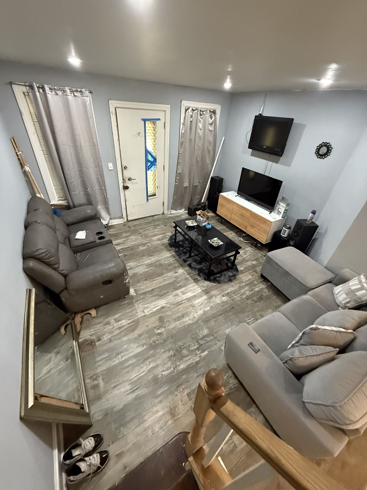 MOVE IN CONDITION HOUSE FOR SALE IN JUNIATA PARK 19140