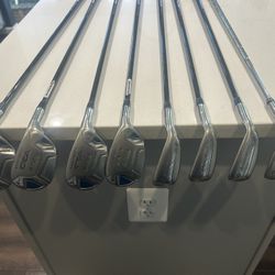 Adams Golf Iron/ Hybrid Set