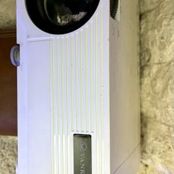VANKYO PROJECTOR 