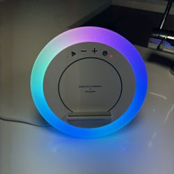 Wireless Speaker / 3-in-1 Smart Bedside Lamp - Speaker & Wireless Charger