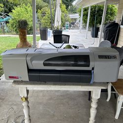 Hewlett Packard DesignJet 500 24" Roll Printer Model No. C7769B