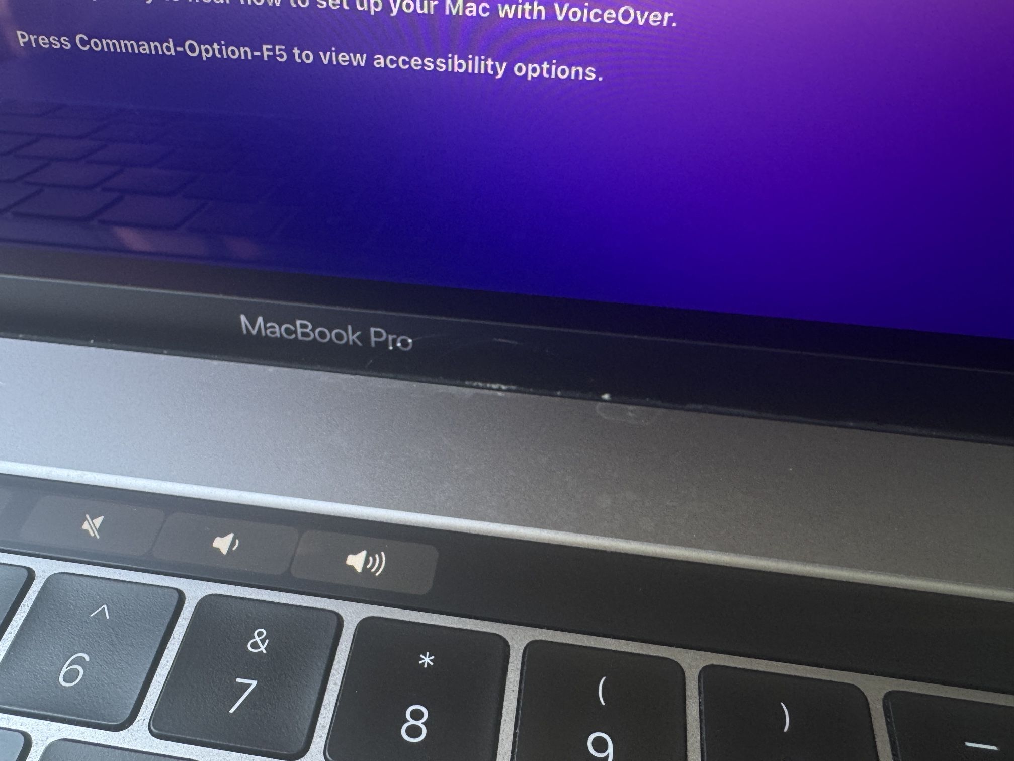 MacBook Pro 15” Intel i7 Touch Bar 1TB SSD
