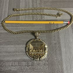 10K Gold Chain And Pendant