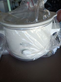 New small slow cooker new