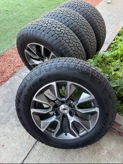 20 Chevy Silverado rims and tires Yukon sierra Denali