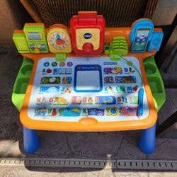 Vtech 5 In 1 Interactice Desk. $40