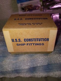 U.S.S.  CONSTITUTiON