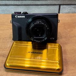 Canon PowerShot G7 X Mark III Camera w Sandisk SD Cards, Charger, & Batteries 