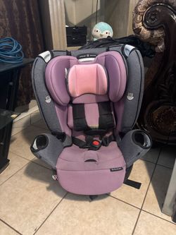 Revolve 360 carseat