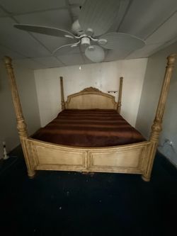 Bed Queen Size