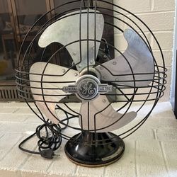 General Electric Vortaflex Oscillating Desk  Fan