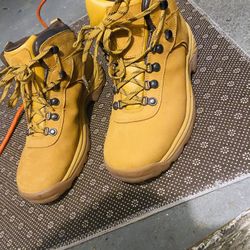 Timberland Men Boots Size 8.5