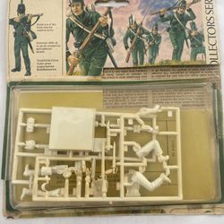 1976 Airfix British 95th Rifleman 1815 ( PICK UP ONLY )