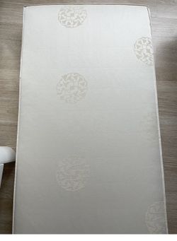 2 stage baby/toddler organic mattress with waterproof cover and crib sheet