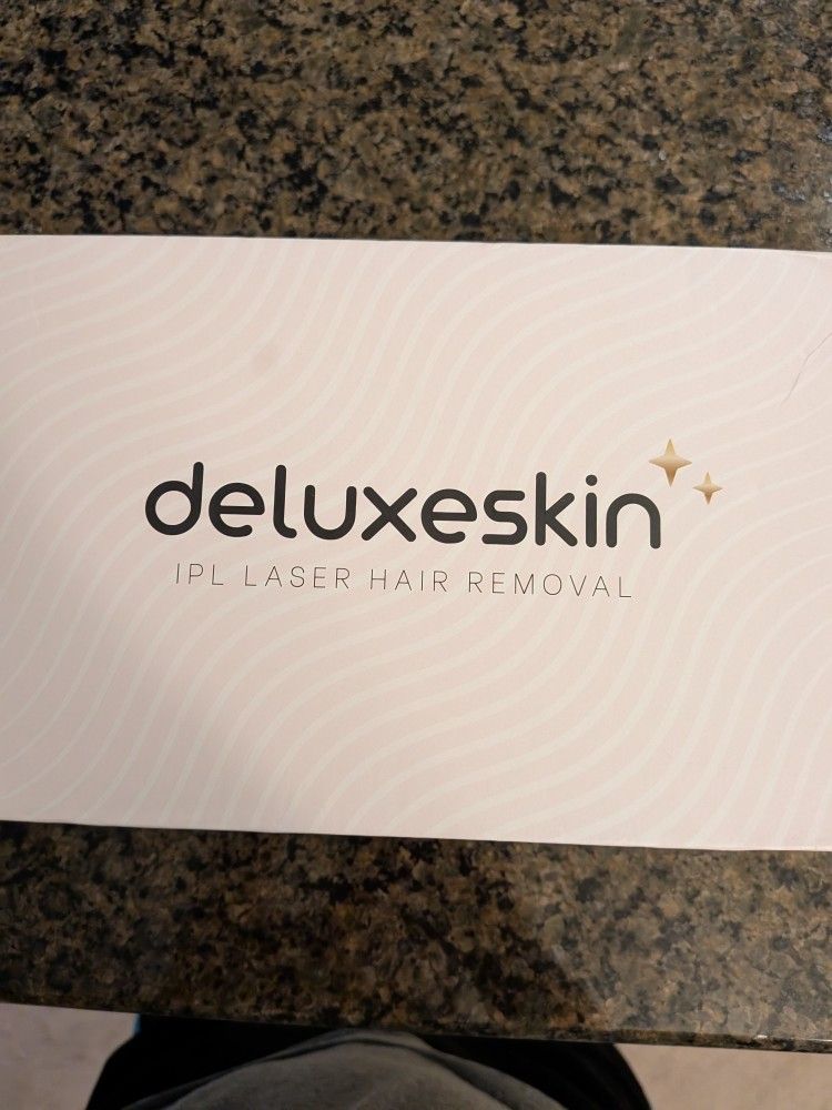 DeluxeSkin IPL  Laser Hair Remover