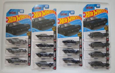 Hot Wheels Batman Batmobile Car!