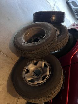Toyota Tacoma 2020 Original Rims With tires