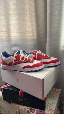 Men’s sneakers 9 1/2-10