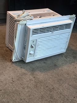 Window air conditioner