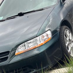 OEM Headlight Assemblies 98-02 Accord