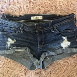 Hollister Distressed Shorts 