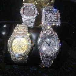Rare imported Australian Ice💎Lab Diamond Simulated💎Heavyweight New  4 for 200 or 60 each💎 handcrafted💎 They look identical to natural Earth💎💎💎