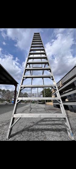 14 ft aluminum Aframe ladder $465