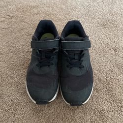 Kid Nike Trainers Size 2.5