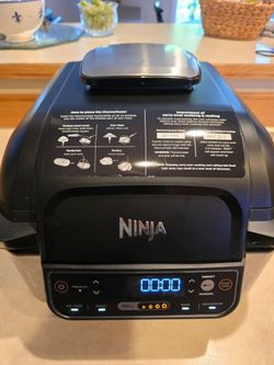 Ninja Air Fryer - Foodie Smary Grill - Pristine Condition!