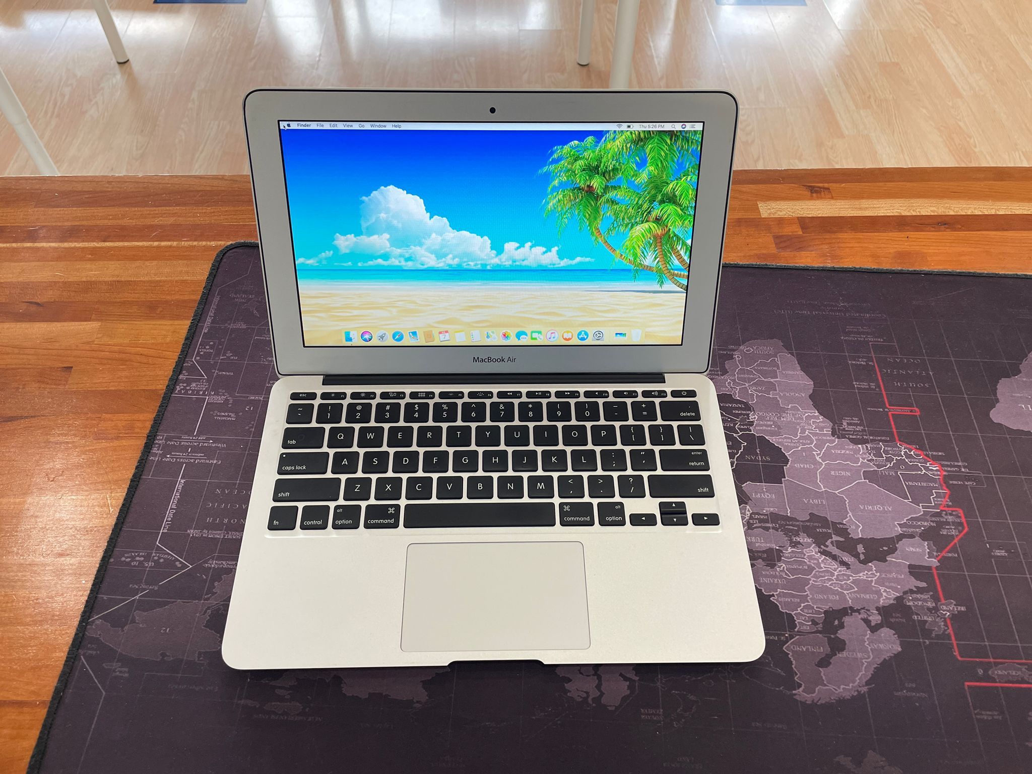 Apple MacBook Air 11” 2011 Core i5 4GB 256GB High Sierra Apple MacBook Air 11” 2011 Core i5 4GB 256GB High Sierra