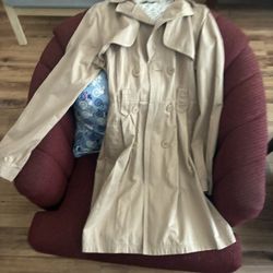 Beige Fitted Trench Coat - Size S / M - Brand: Sashimi