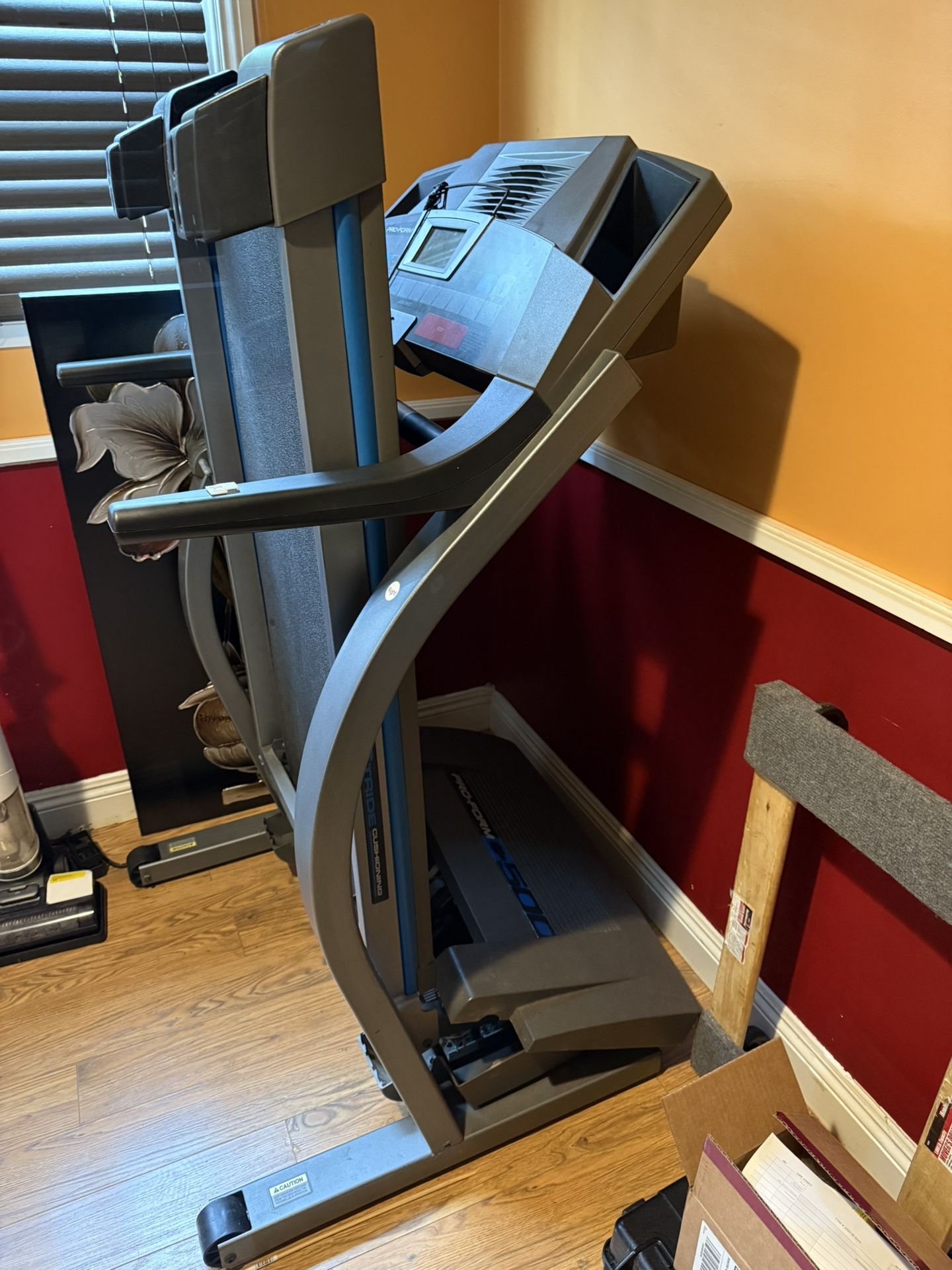Treadmill FREE PICKUP