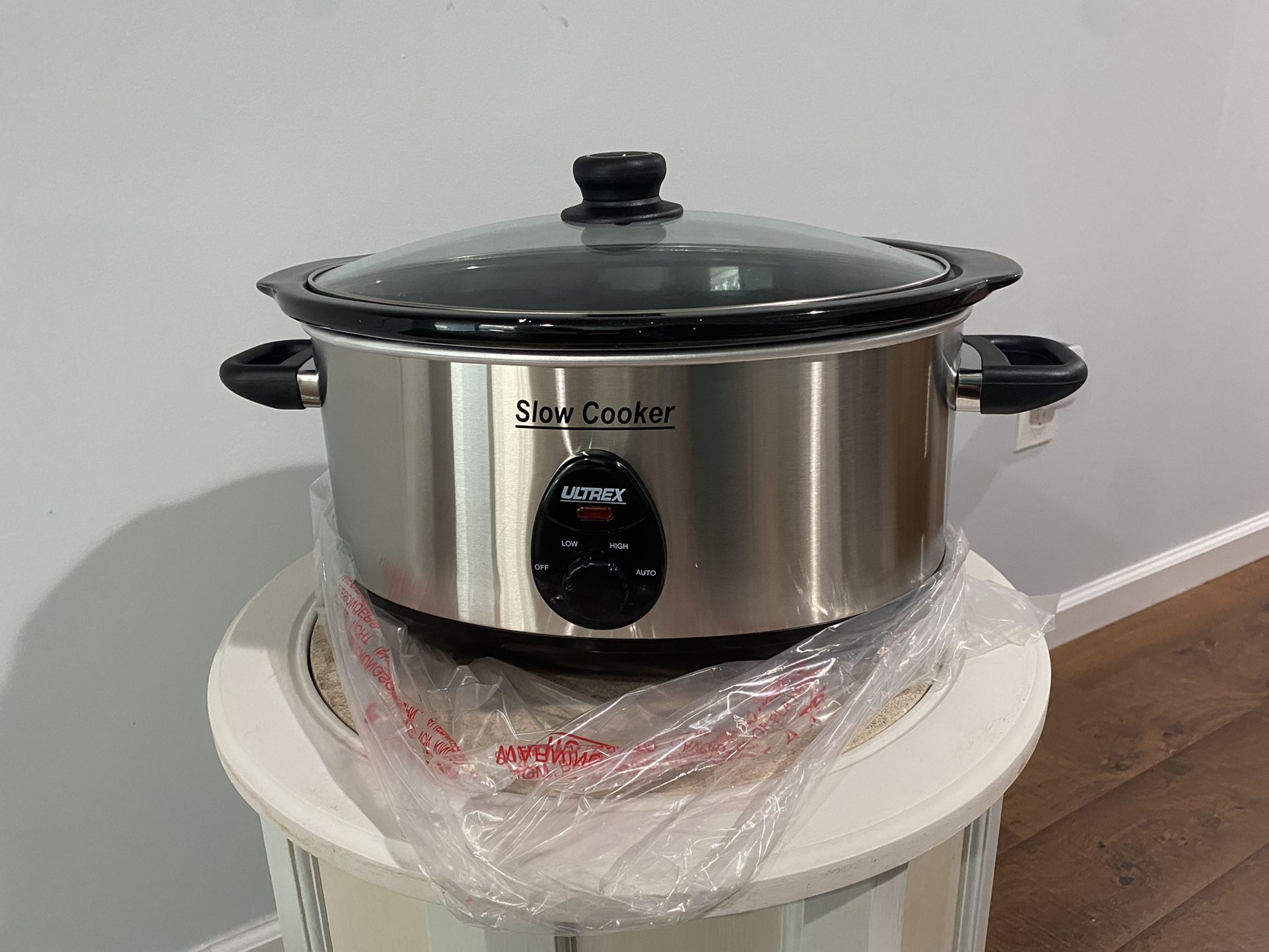Brand New: Slow Cooker - Stainless Steel - 6 Liter - Oval