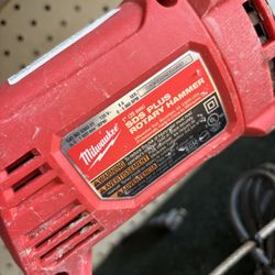 Milwaukee Rotary Hammer 