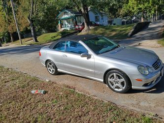 2005 Mercedes-Benz CLK-Class