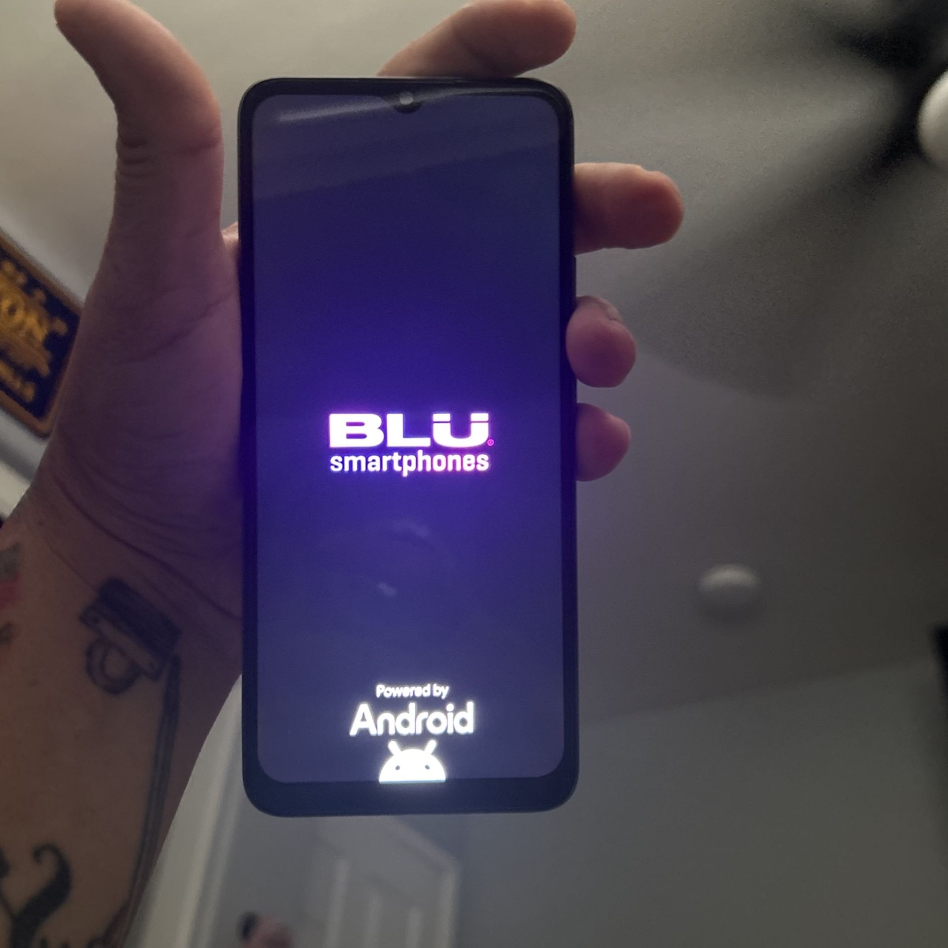 BRAND NEW smart Phone