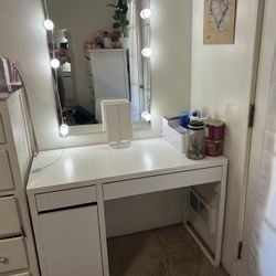 Makeup Vanity 