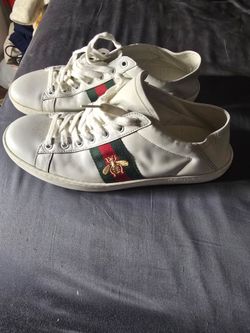 Gucci Ace Bee Embroidered Sneakers