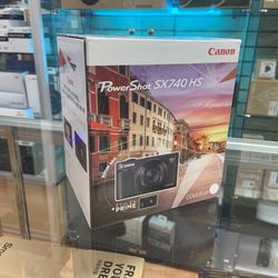 88 Canon SX740 HS49
