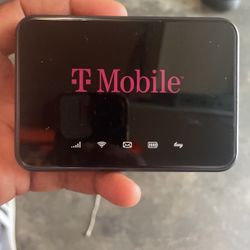 T-Mobile TMOHS1 Portable Internet 4G LTE WIFI Hotspot