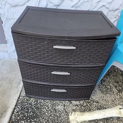 3 WEAVE STYLE BROWN PLASTIC DRAWERS