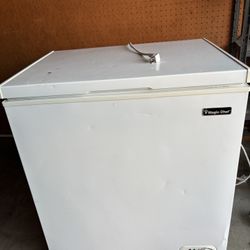 Magic Chef Freezer 