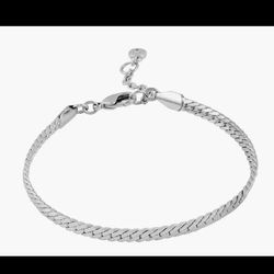 Vince camuto silver bracelet