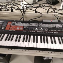 Roland Keyboard 