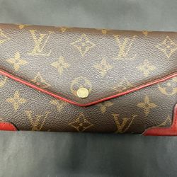 Authentic Louis Vuitton Wallet CLEARANCE PRICE 