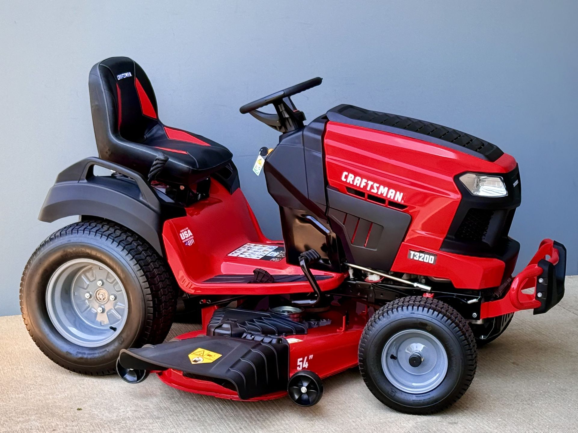 Brand New CRAFTSMAN T3200 Turn Tight 54-Inches 24- HP V-twin Gas Riding lawn mower