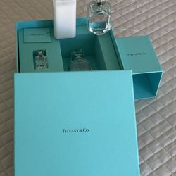 Tiffany & Co. Perfume/lotion Set
